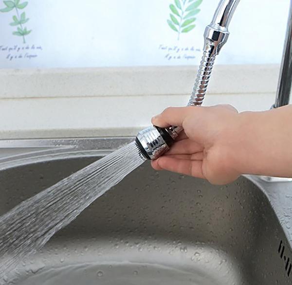 Water Saver - 360° Rotating Faucet Head