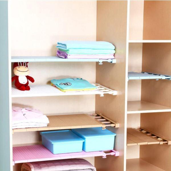 Adjustable storage shelf