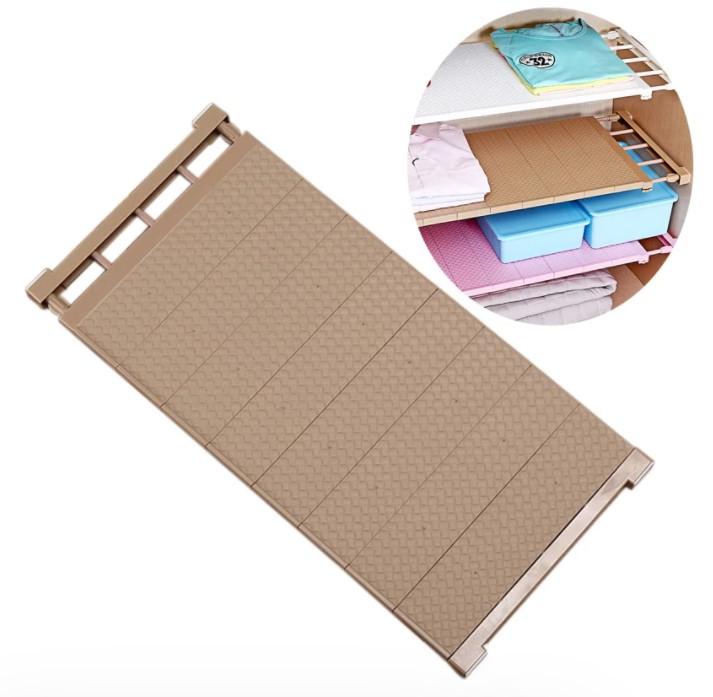 Adjustable shelf support for closets